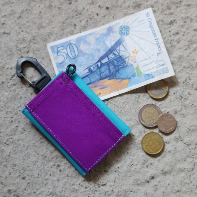 WEEKEND(ER)
coruri HUNGWALLET “RIP”