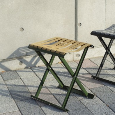 FOLDING BELT STOOL